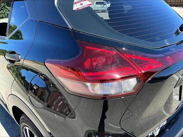 2024 Nissan Kicks S Xtronic CVT