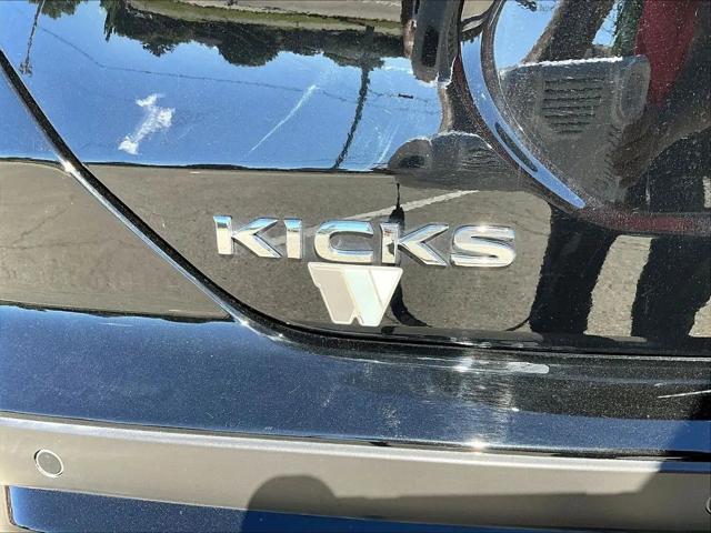 2024 Nissan Kicks S Xtronic CVT
