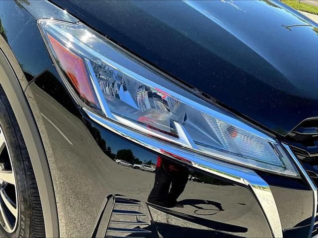 2024 Nissan Kicks S Xtronic CVT