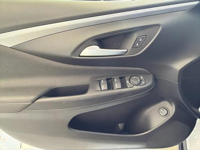 2026 Buick NV Preferred FWD