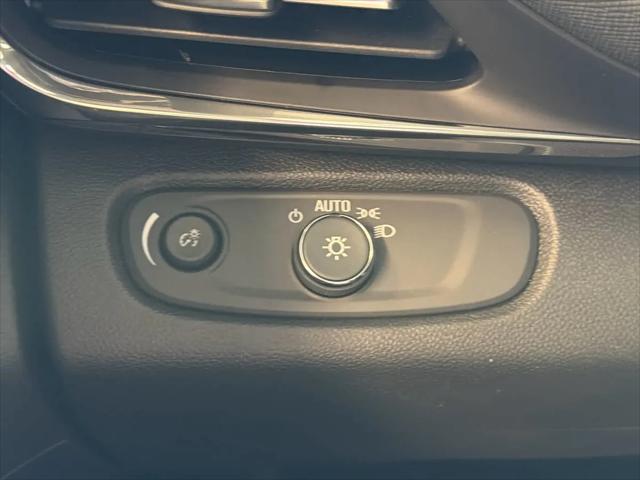 2026 Buick NV Preferred FWD