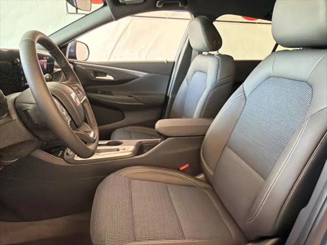2026 Buick NV Preferred FWD