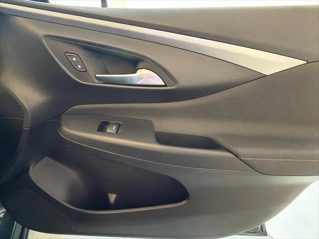 2026 Buick NV Preferred FWD