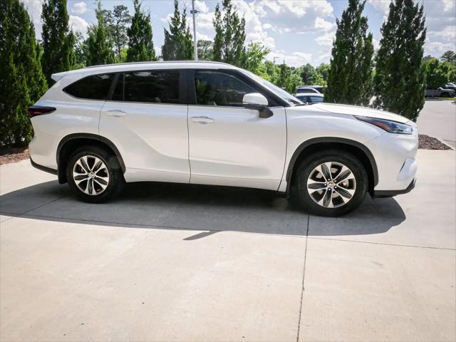 2024 Toyota Highlander XLE