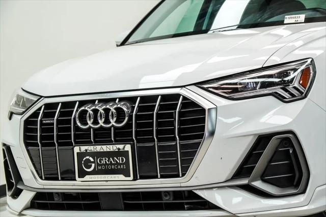 2024 Audi Q3 Premium 45 TFSI S line quattro Tiptronic