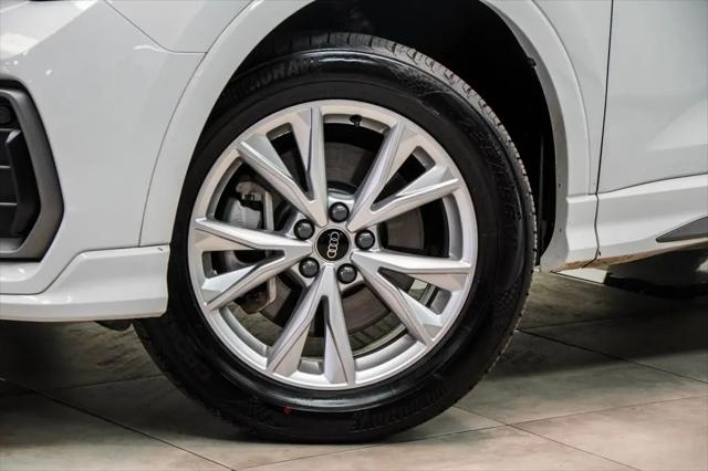 2024 Audi Q3 Premium 45 TFSI S line quattro Tiptronic