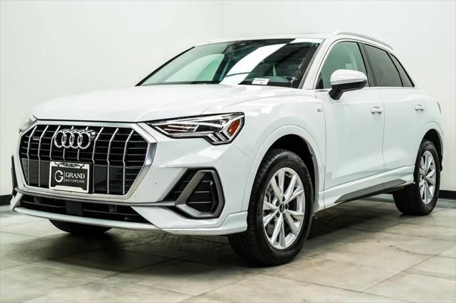 2024 Audi Q3 Premium 45 TFSI S line quattro Tiptronic