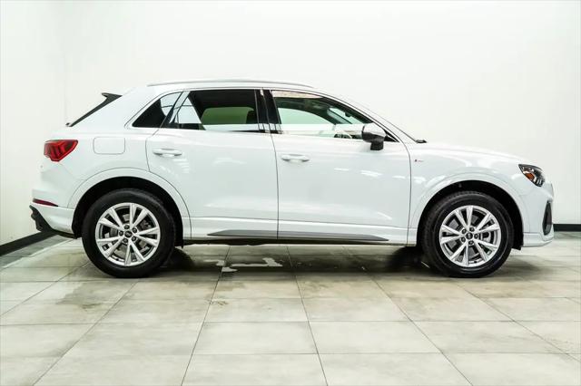 2024 Audi Q3 Premium 45 TFSI S line quattro Tiptronic