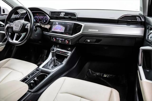 2024 Audi Q3 Premium 45 TFSI S line quattro Tiptronic