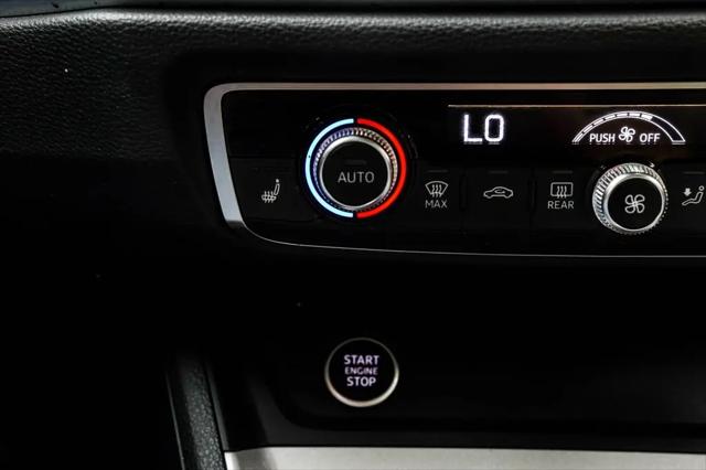 2024 Audi Q3 Premium 45 TFSI S line quattro Tiptronic