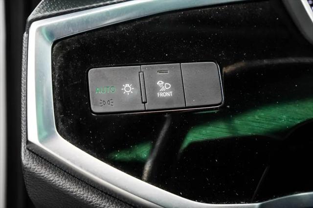2024 Audi Q3 Premium 45 TFSI S line quattro Tiptronic