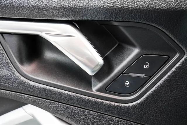 2024 Audi Q3 Premium 45 TFSI S line quattro Tiptronic