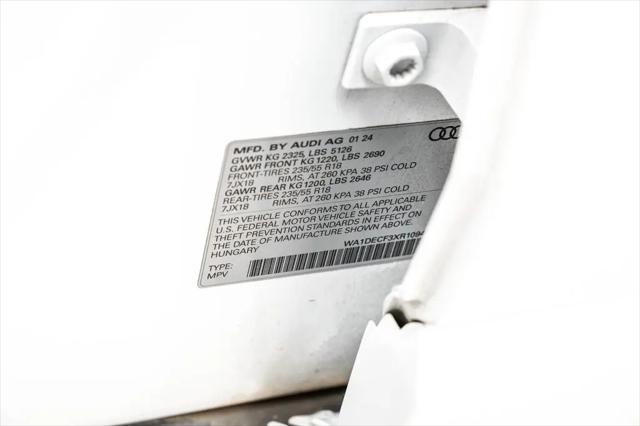 2024 Audi Q3 Premium 45 TFSI S line quattro Tiptronic