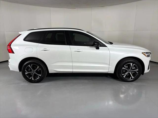 2026 Volvo XC60 B5 Core