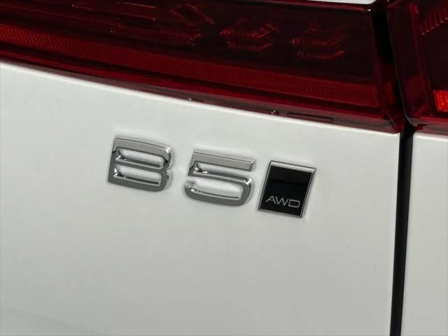 2026 Volvo XC60 B5 Core