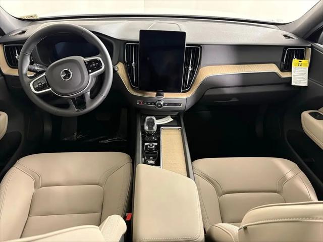 2026 Volvo XC60 B5 Core