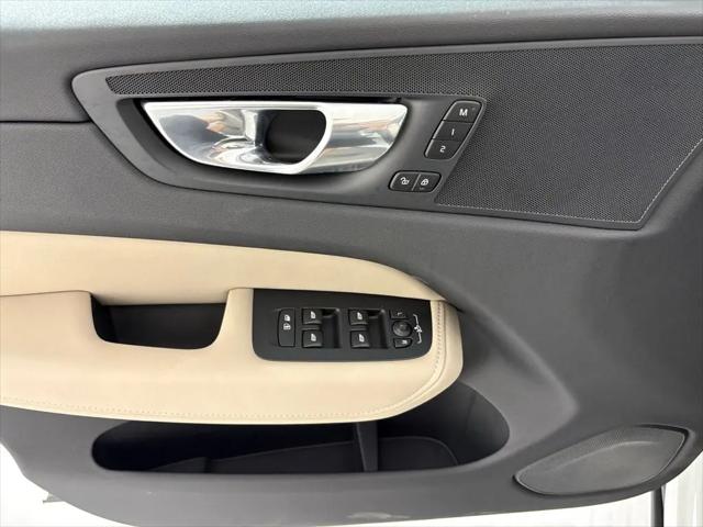 2026 Volvo XC60 B5 Core