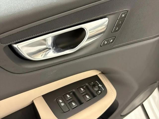 2026 Volvo XC60 B5 Core