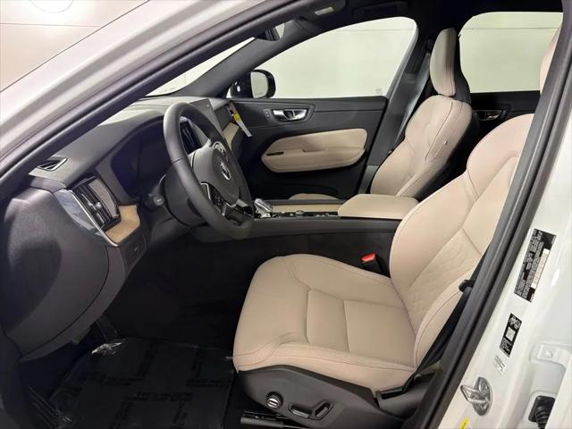2026 Volvo XC60 B5 Core