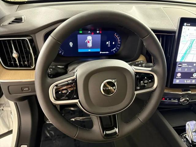 2026 Volvo XC60 B5 Core
