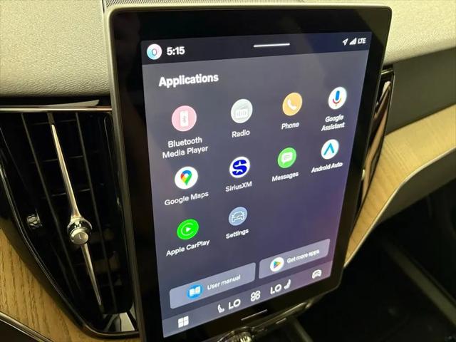 2026 Volvo XC60 B5 Core