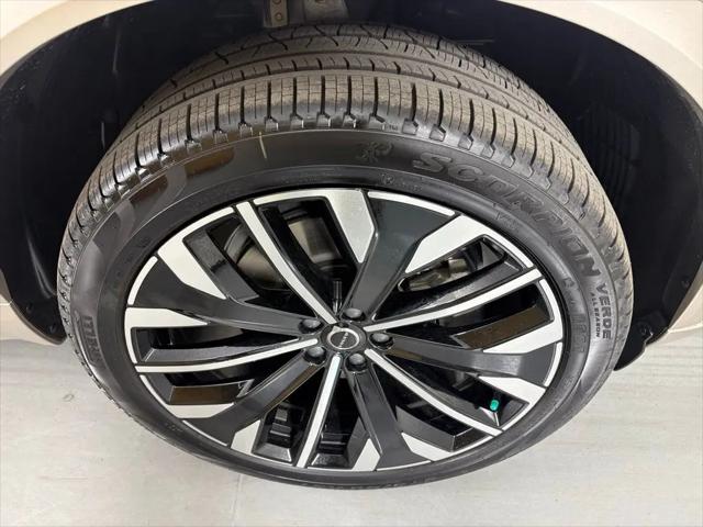 2026 Volvo XC90 Plus, B6 AWD Gas (mild hybrid), Gasoline, Bright, 7 Seats