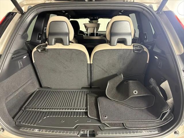 2026 Volvo XC90 Plus, B6 AWD Gas (mild hybrid), Gasoline, Bright, 7 Seats