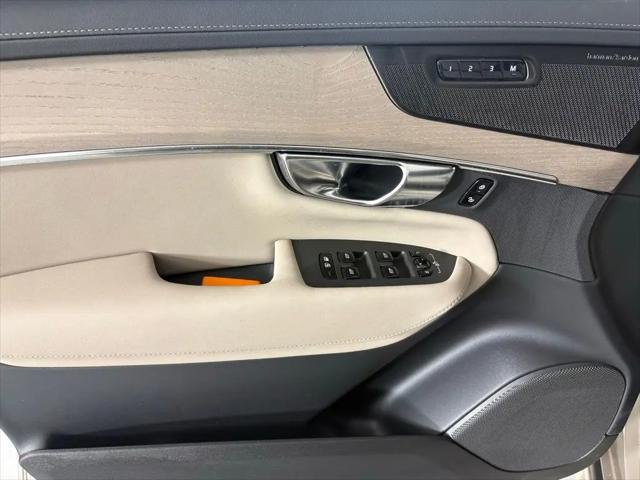2026 Volvo XC90 Plus, B6 AWD Gas (mild hybrid), Gasoline, Bright, 7 Seats