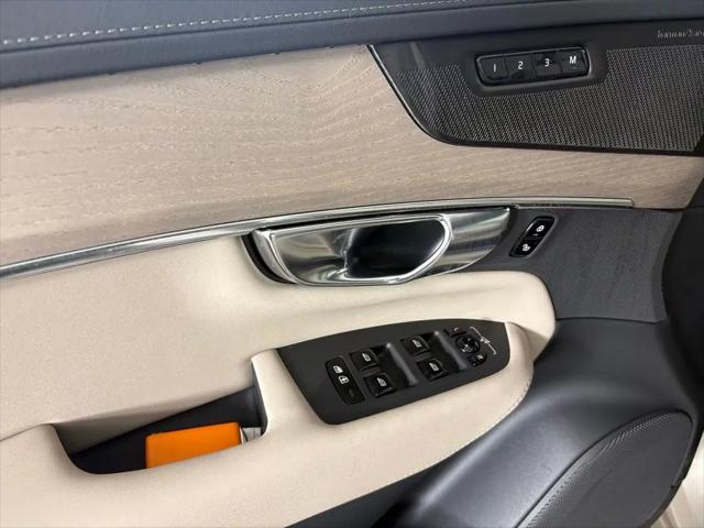 2026 Volvo XC90 Plus, B6 AWD Gas (mild hybrid), Gasoline, Bright, 7 Seats