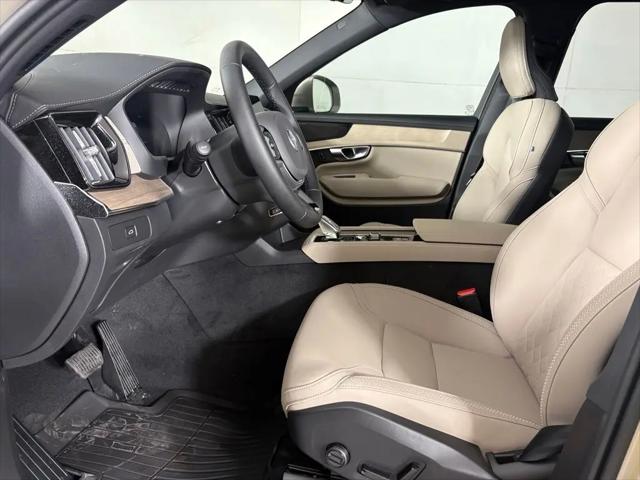 2026 Volvo XC90 Plus, B6 AWD Gas (mild hybrid), Gasoline, Bright, 7 Seats