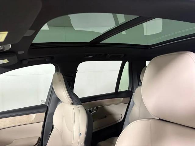 2026 Volvo XC90 Plus, B6 AWD Gas (mild hybrid), Gasoline, Bright, 7 Seats