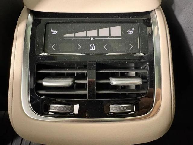 2026 Volvo XC90 Plus, B6 AWD Gas (mild hybrid), Gasoline, Bright, 7 Seats