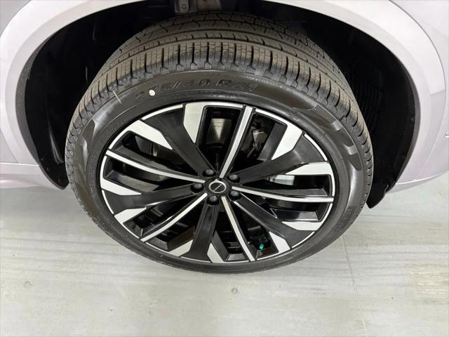 2026 Volvo XC90 Plus, B6 AWD Gas (mild hybrid), Gasoline, Bright, 7 Seats