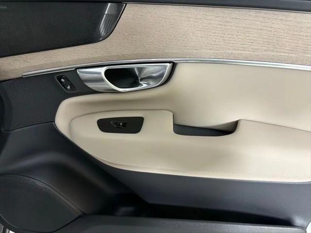 2026 Volvo XC90 Plus, B6 AWD Gas (mild hybrid), Gasoline, Bright, 7 Seats