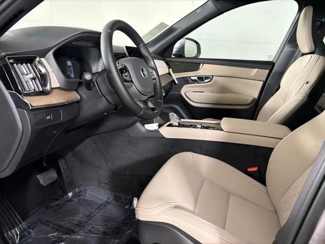 2026 Volvo XC90 Plus, B6 AWD Gas (mild hybrid), Gasoline, Bright, 7 Seats