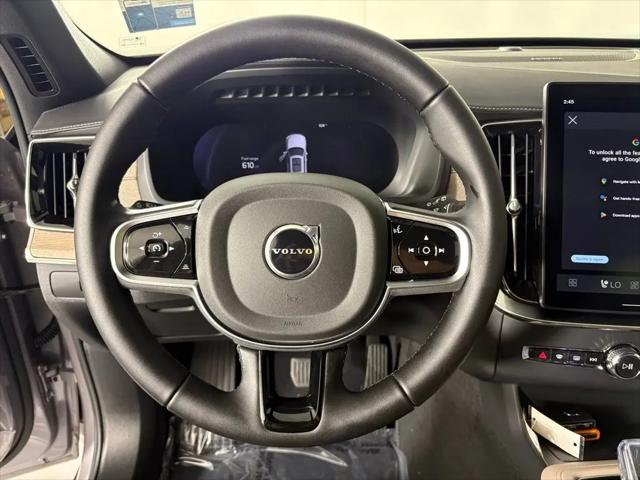 2026 Volvo XC90 Plus, B6 AWD Gas (mild hybrid), Gasoline, Bright, 7 Seats
