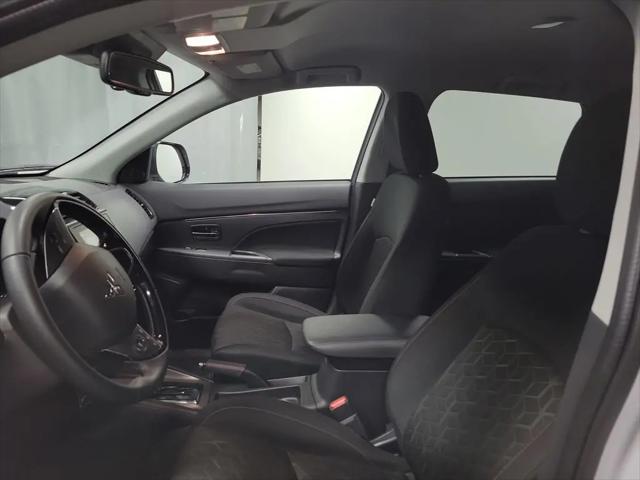 2025 Mitsubishi Outlander Sport 2.0 LE AWC