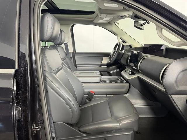 2025 Ford Expedition Active MAX