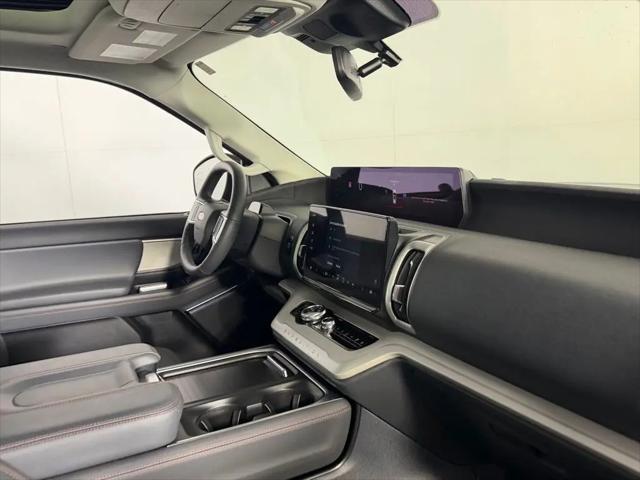 2025 Ford Expedition Active MAX