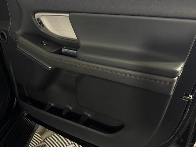 2025 Ford Expedition Active MAX