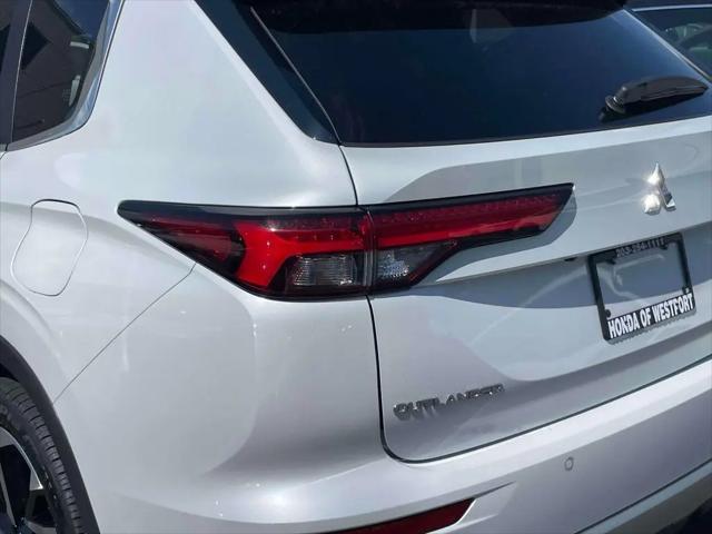 2024 Mitsubishi Outlander PHEV SE S-AWC