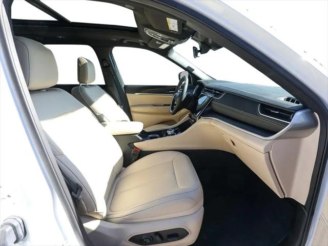 2025 Jeep Grand Cherokee L Limited 4x4