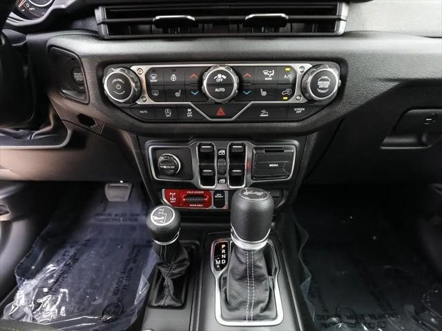 2026 Jeep Wrangler 4-Door Willys 4x4