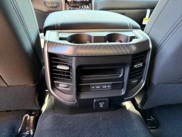 2026 Ram 2500 Big Horn Crew Cab 4x4 64 Box