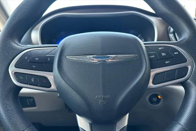 2020 Chrysler Voyager L