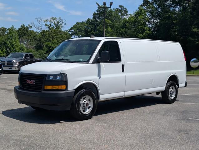 2022 GMC Savana Cargo RWD 3500 Extended Wheelbase Work Van