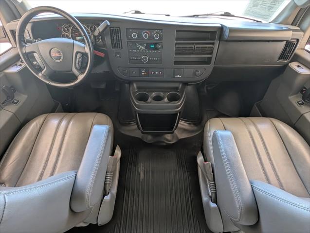 2022 GMC Savana Cargo RWD 3500 Extended Wheelbase Work Van
