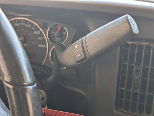 2022 GMC Savana Cargo RWD 3500 Extended Wheelbase Work Van