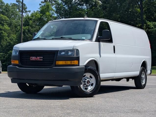 2022 GMC Savana Cargo RWD 3500 Extended Wheelbase Work Van