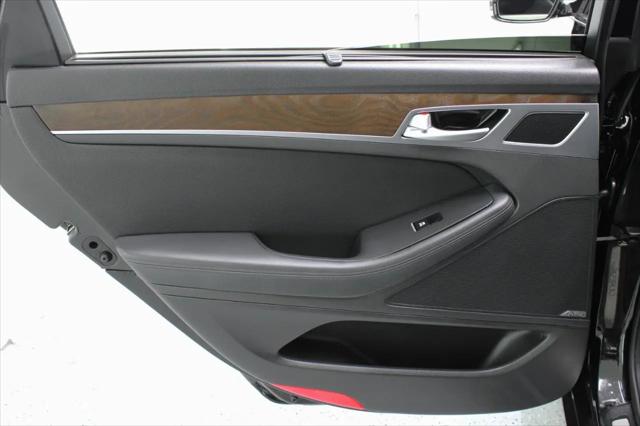 2015 Hyundai Genesis 5.0